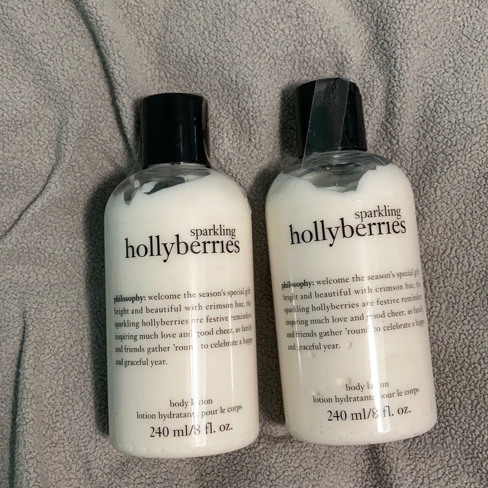 New Philosophy Sparkling Hollyberries Lotions